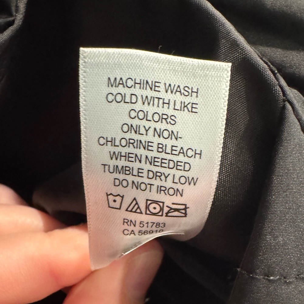 Maurices Women’s Quilted Puffer Vest - Picture 4 of 5